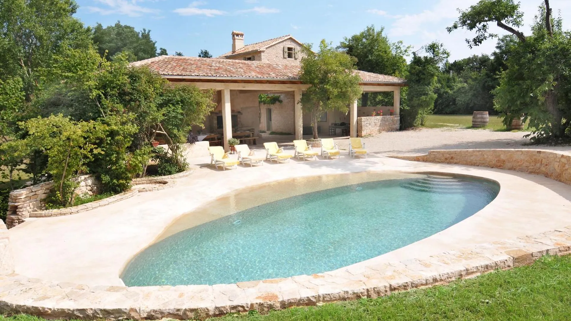 Villa Dolores, A Magnificent Villa, Ideal For Families And Groups Heki
